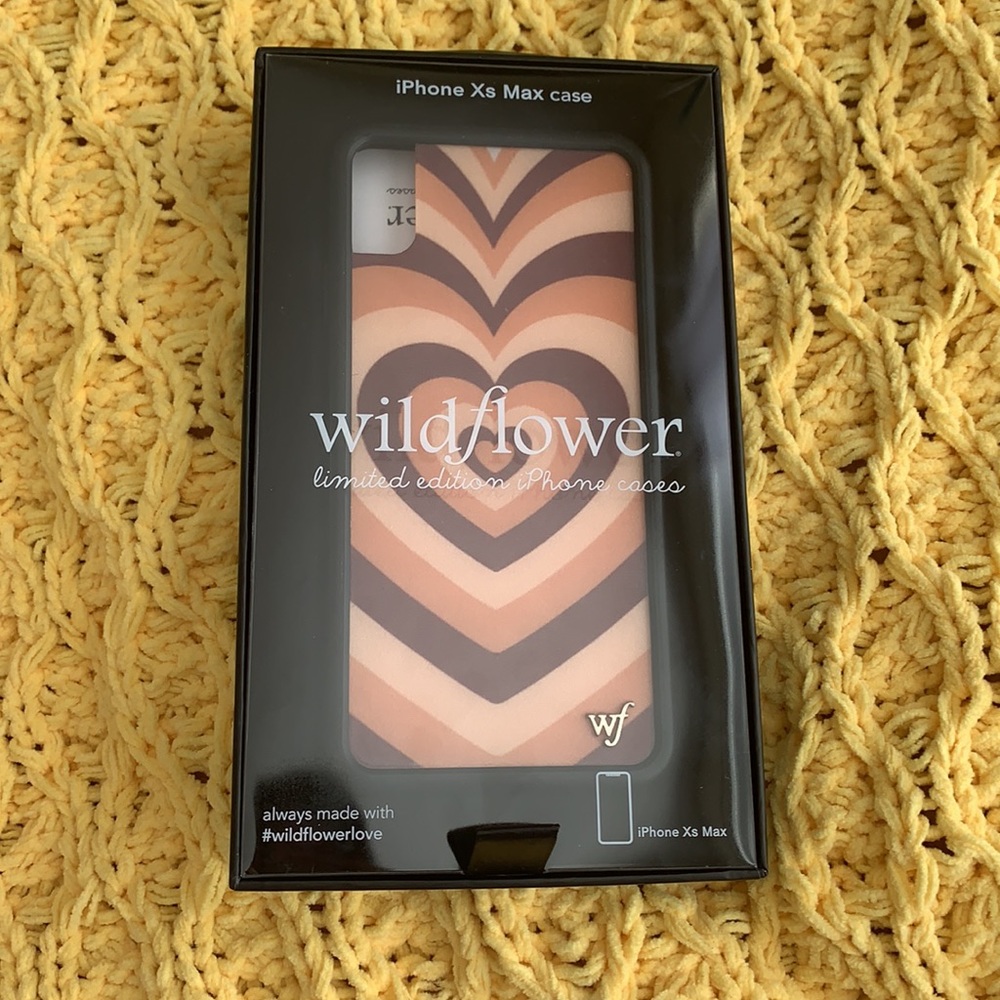 Wildflower iPhone XS Max latte love case